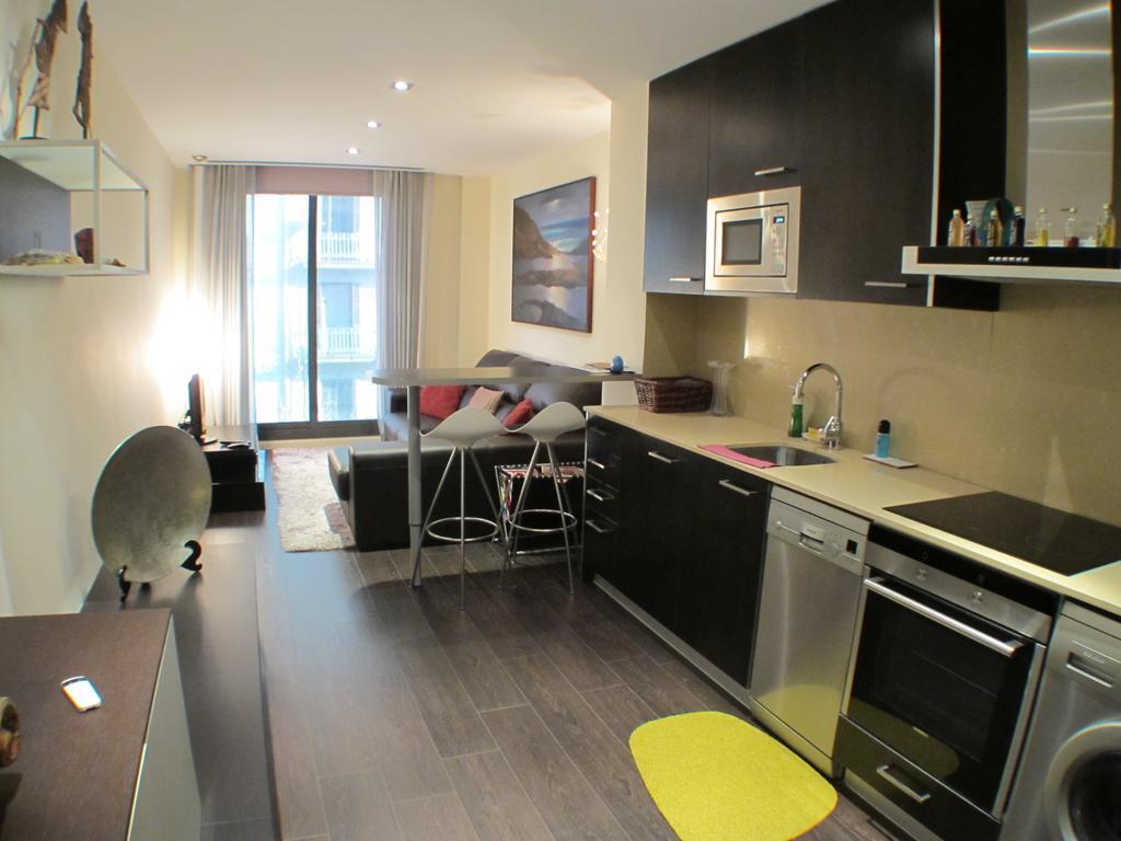 Barcelona4Seasons - Muntaner Apartment Екстериор снимка